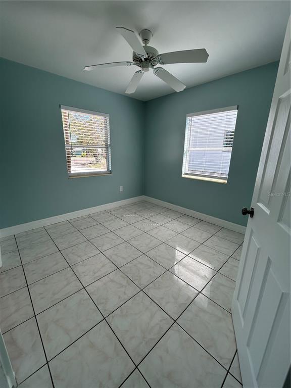 Foto del edificio - 2216 Webber St