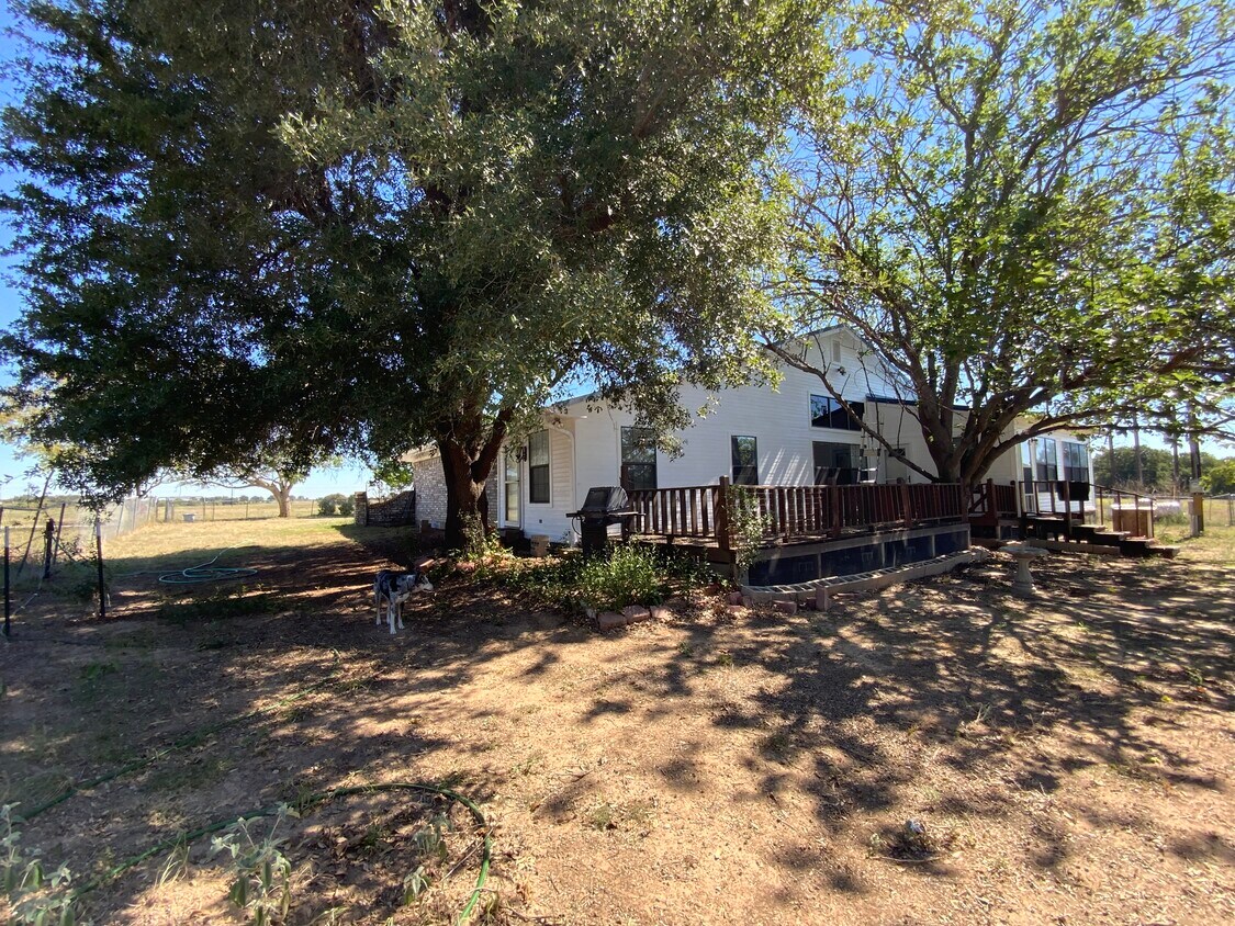 Building Photo - 6701 Zion Hill Rd