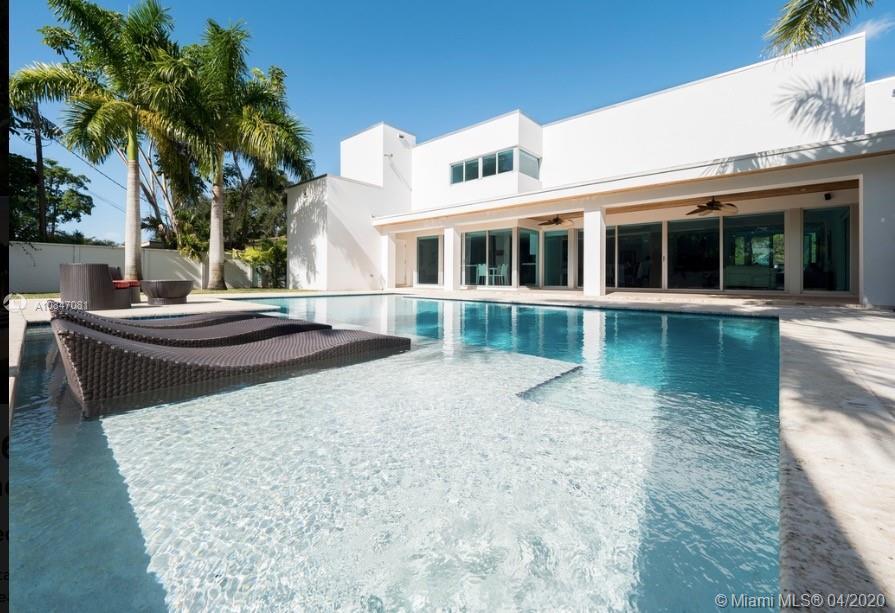 Foto principal - 6760 Chapman Field Dr
