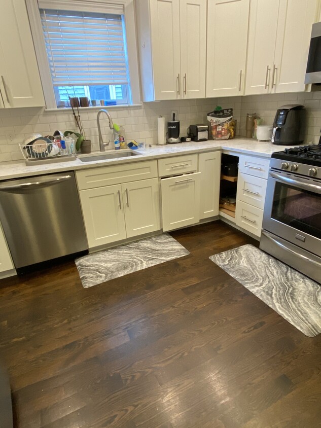 Foto principal - 69 Bromfield Rd