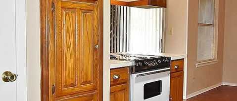 Foto del edificio - 1006 Tracy Ln