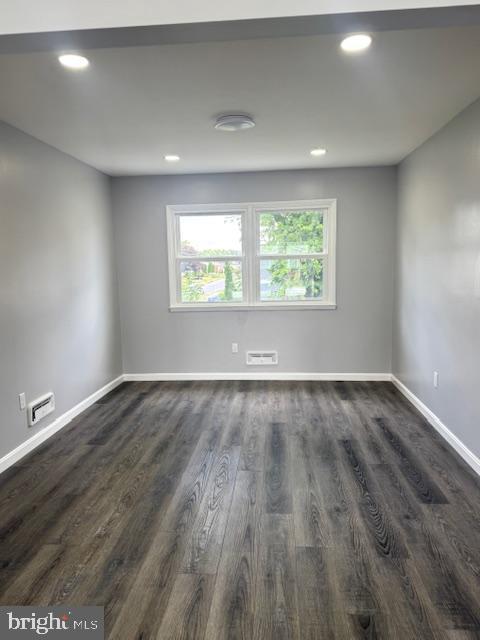 Building Photo - 3400 Merle Dr