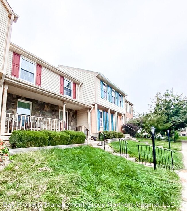 3 br, 2.5 bath House 43982 Bonlee Sq House Rental in Ashburn, VA