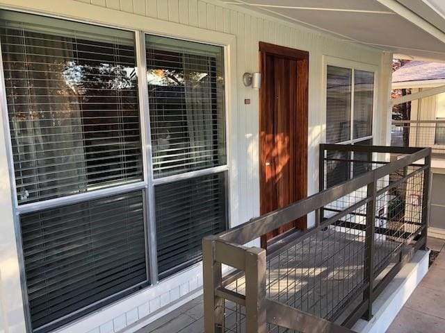 Building Photo - 4616 W Lovers Ln