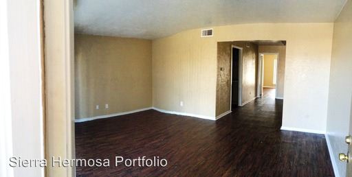 Building Photo - 3200 Las Vegas Trl