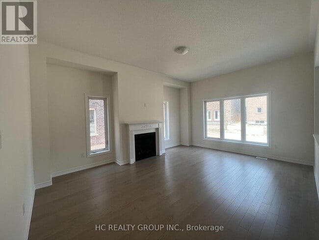 Building Photo - 16 Kenneth Ross Bnd