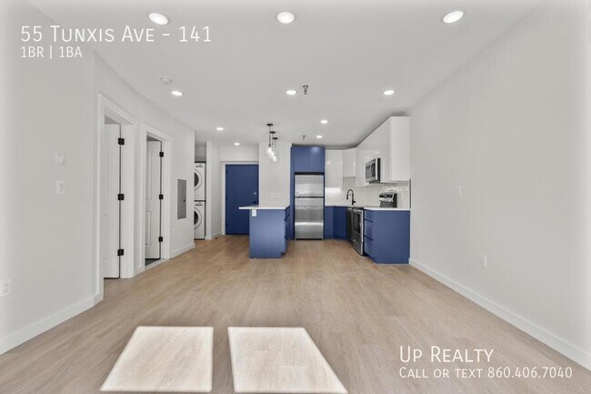 Foto del edificio - 55 Tunxis Ave