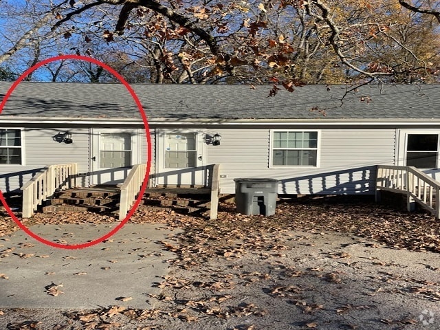 Building Photo - 413 S Tillery St