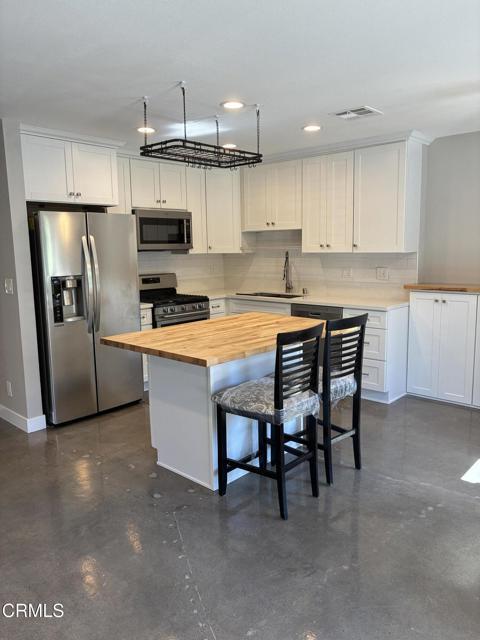 Building Photo - 1640 Parakeet Ct