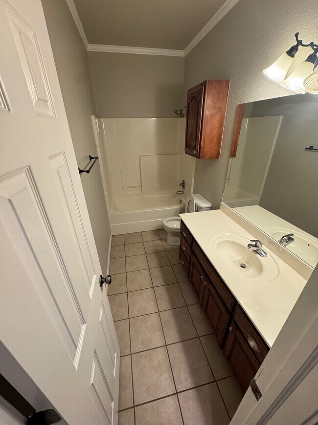 Foto del edificio - 4214 South Willow Ave W