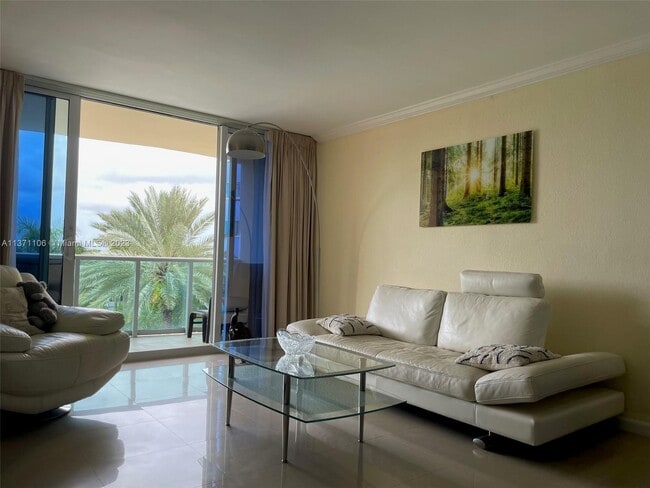 Building Photo - 2501 S Ocean Dr