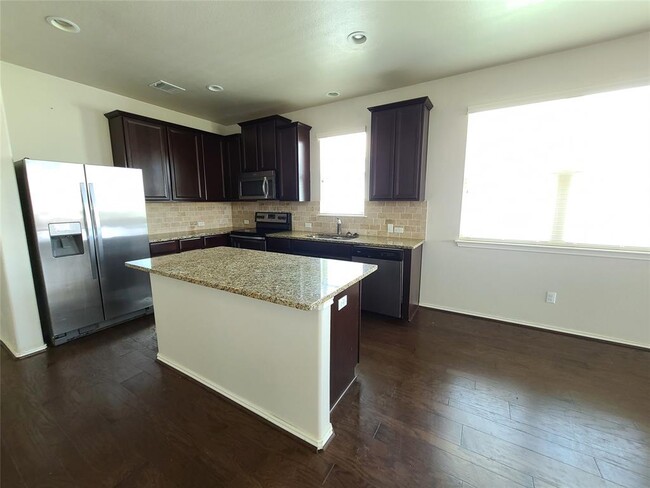 Building Photo - 412 Drystone Trail