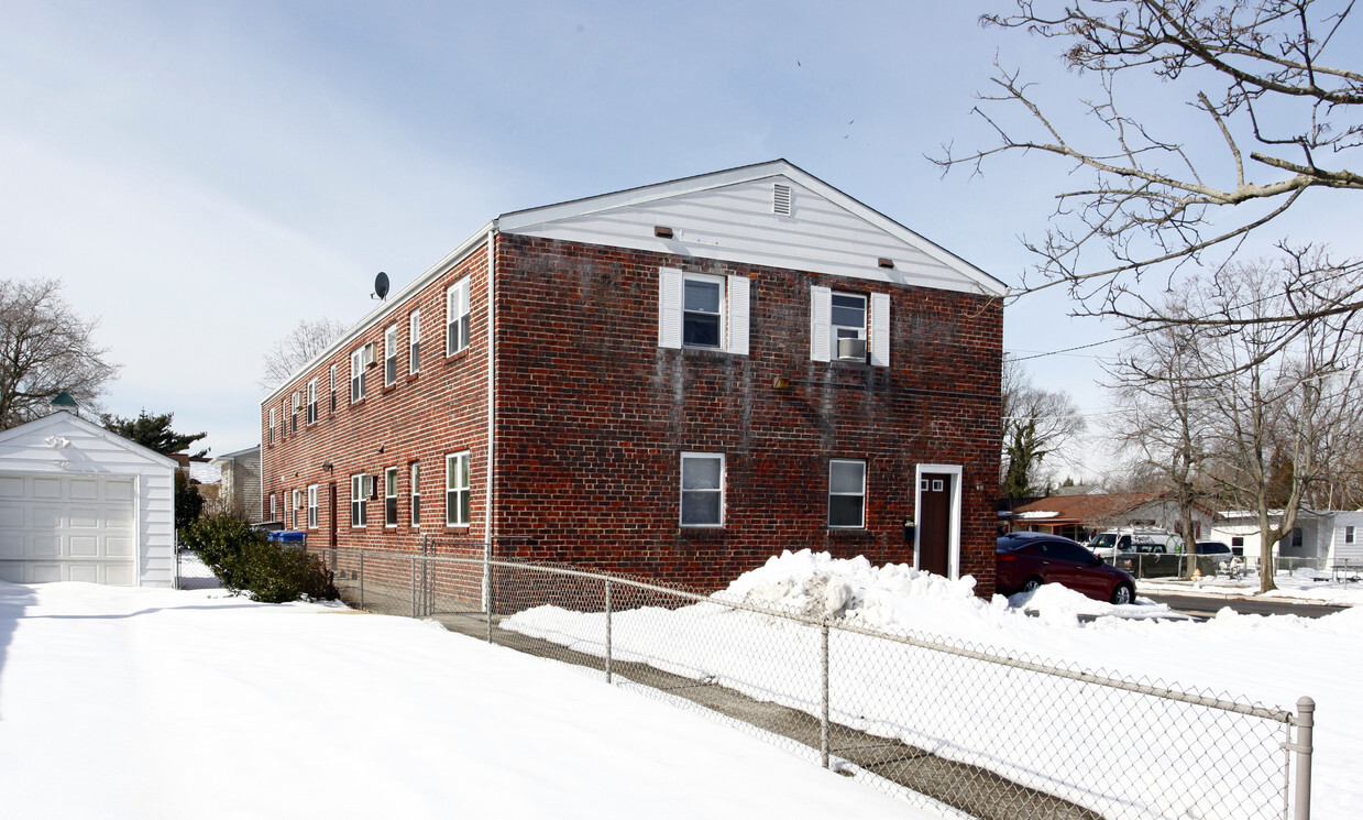 Foto del edificio - 6 Burr Ave