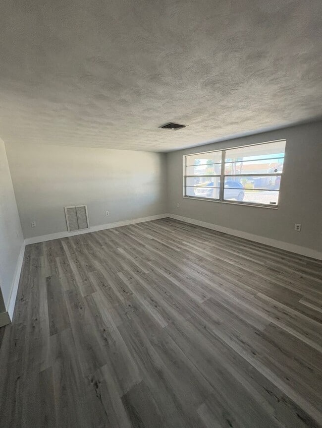 Foto del edificio - 3606 Blackhawk Dr