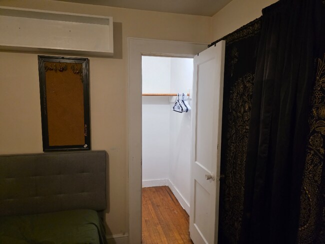 Foto del edificio - 10 Hillside Dr