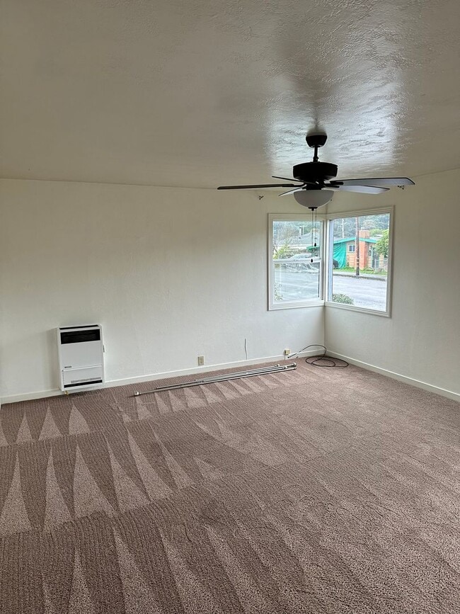 Foto del edificio - 3852 G St