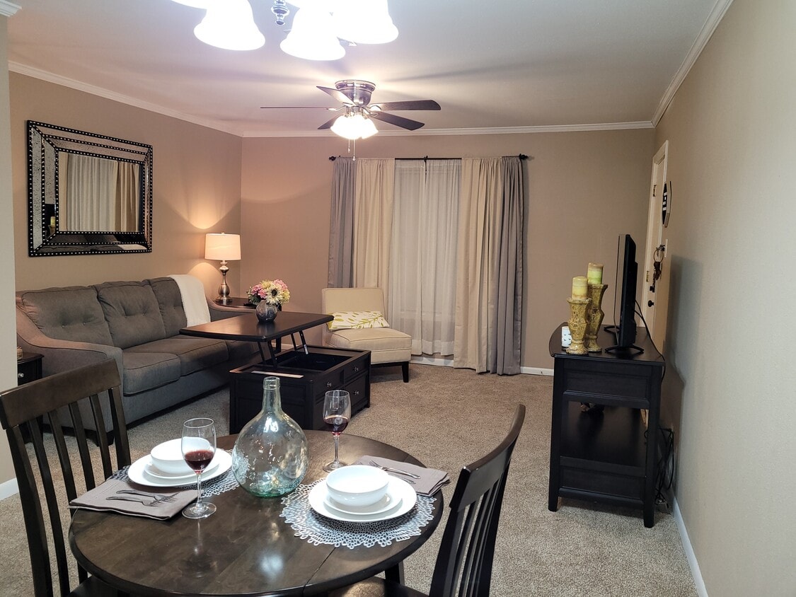 3820 Fairfield Ave Unit 44, Shreveport, LA 71104 Condo for Rent in