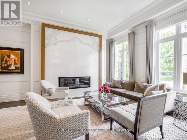 Building Photo - 19 Vesta Dr