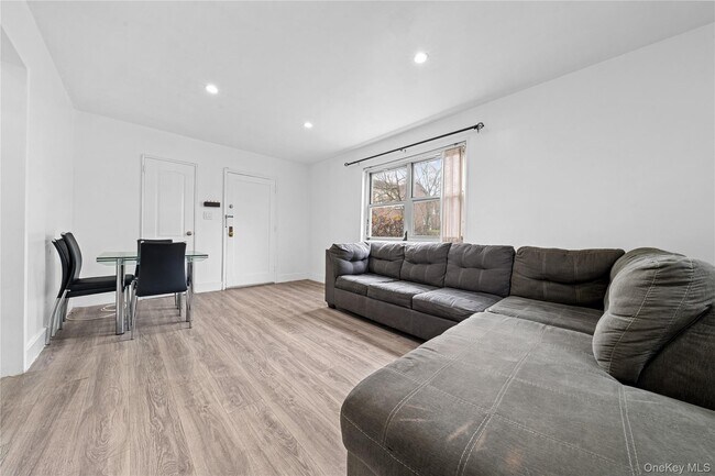 Foto del edificio - 131-55 234th St