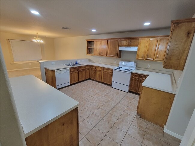 Building Photo - 11827 E Galwan Cir