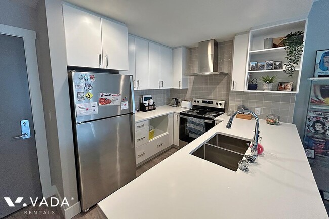 Building Photo - ERA Apartment Rental 511-22265 Dewdney Tru...