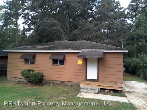 Primary Photo - 3117 Urban Ave