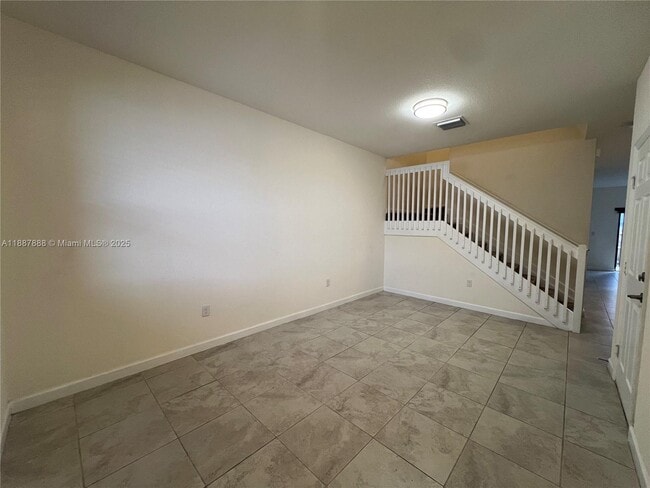 Building Photo - 15080 SW 119th Ln