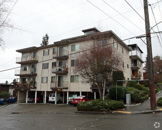 Sunray Apartments Seattle Wa Building Photo Sunray Apartments