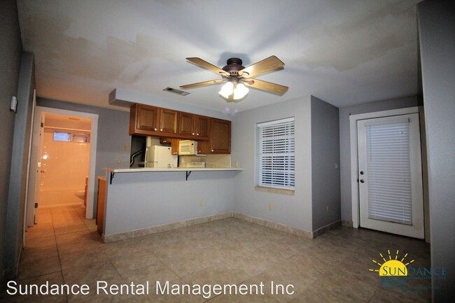 Building Photo - 4 br, 4 bath House - 2701 Scenic Highway 98 7