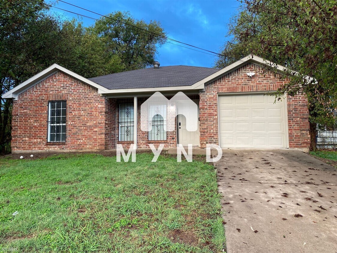 Primary Photo - 3 br, 2 bath House - 311 Dubois Ave