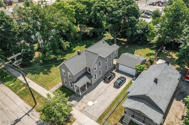 Foto del edificio - 5017 Tillman Ave