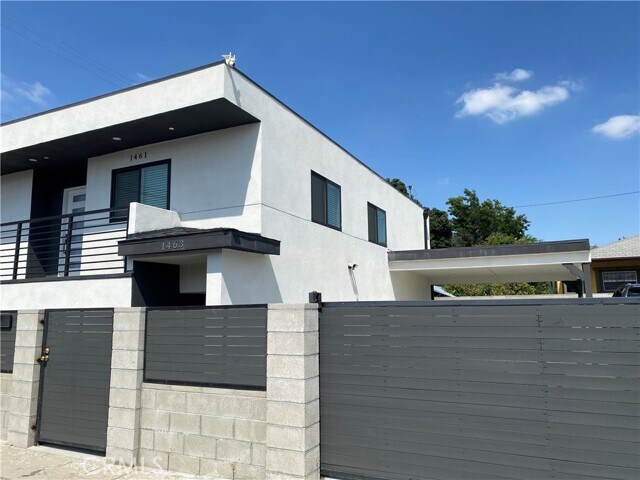 Foto del edificio - 4239 Halldale Ave