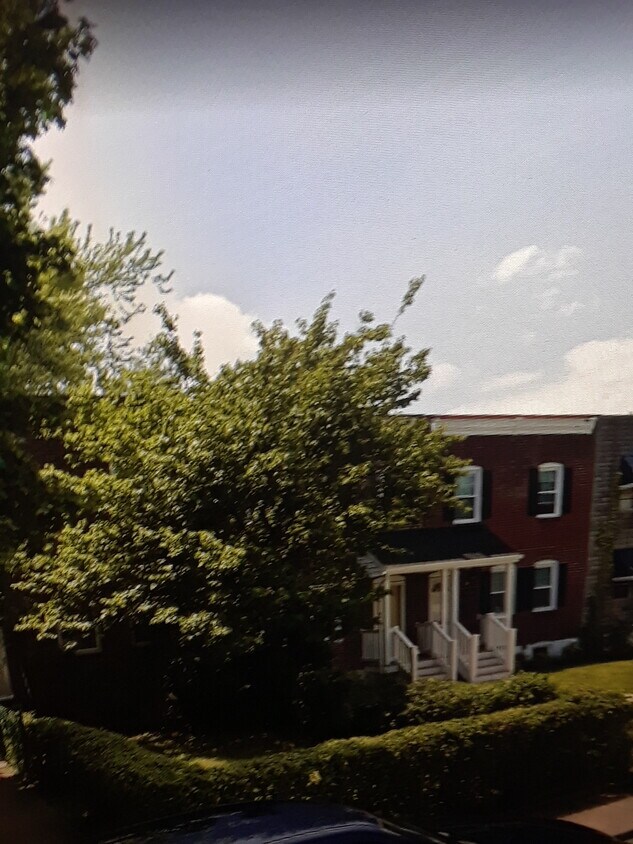 Front - 5308 Brookwood Rd