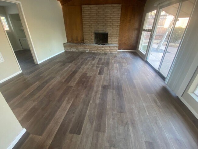 Foto del edificio - Large Home in Well Established Chula Vista Neighborhood