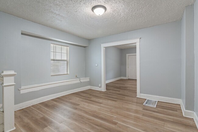 Foto del edificio - Updated and Move-In Ready 3-Bedroom Home