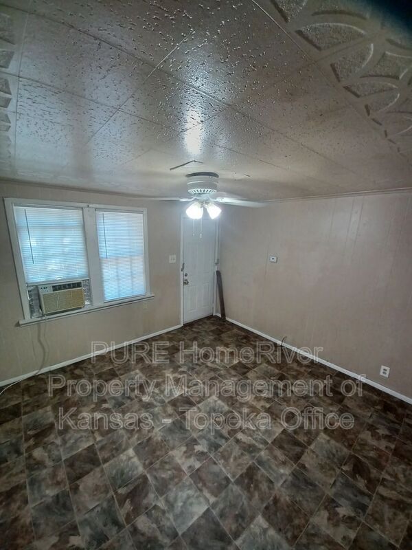 Foto del edificio - 1419 NW Logan St