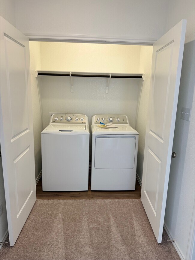 Foto del edificio - 212 The Good Wy