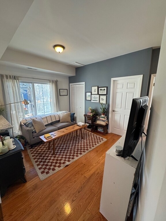 Foto del edificio - 79 Bridge St