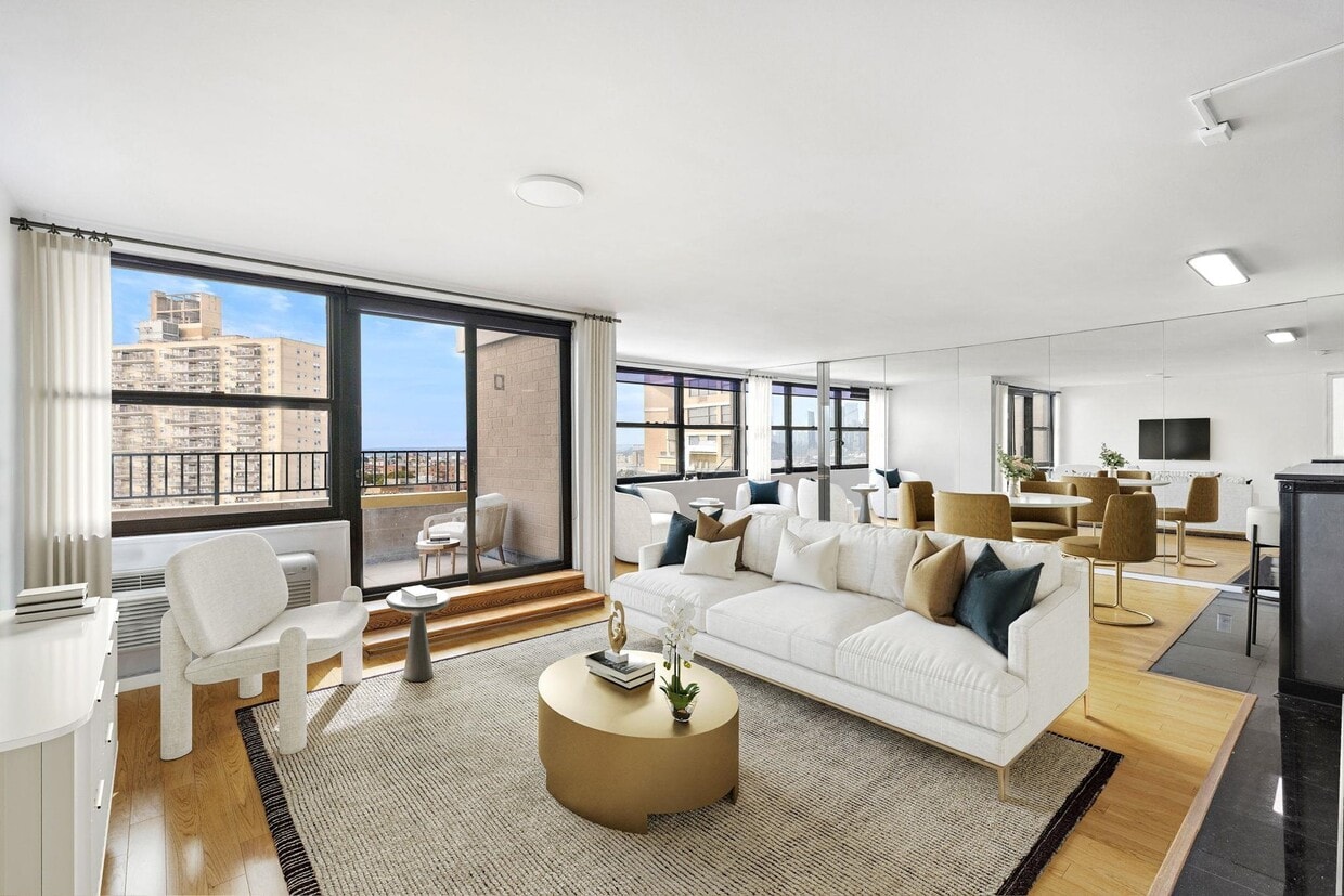 Primary Photo - 7002 JFK Blvd E