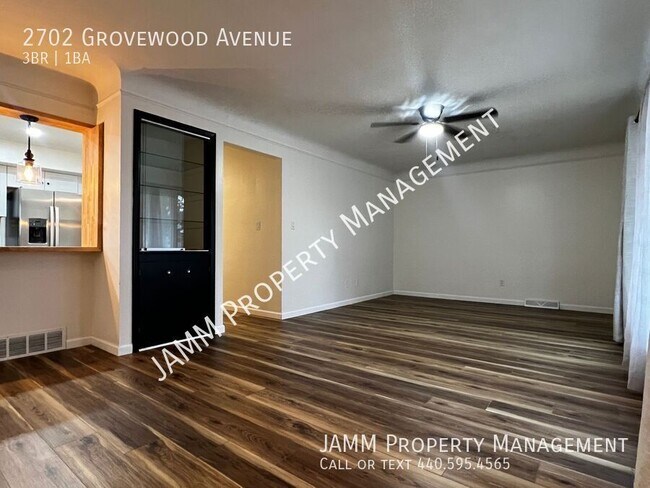 Building Photo - Parma: 3 Bedrooms, 1 Bathroom Gorgeous Ran...