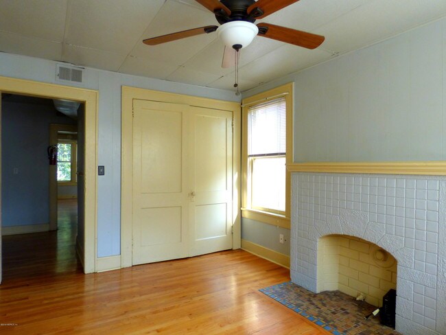Foto del edificio - 1629 N Liberty St