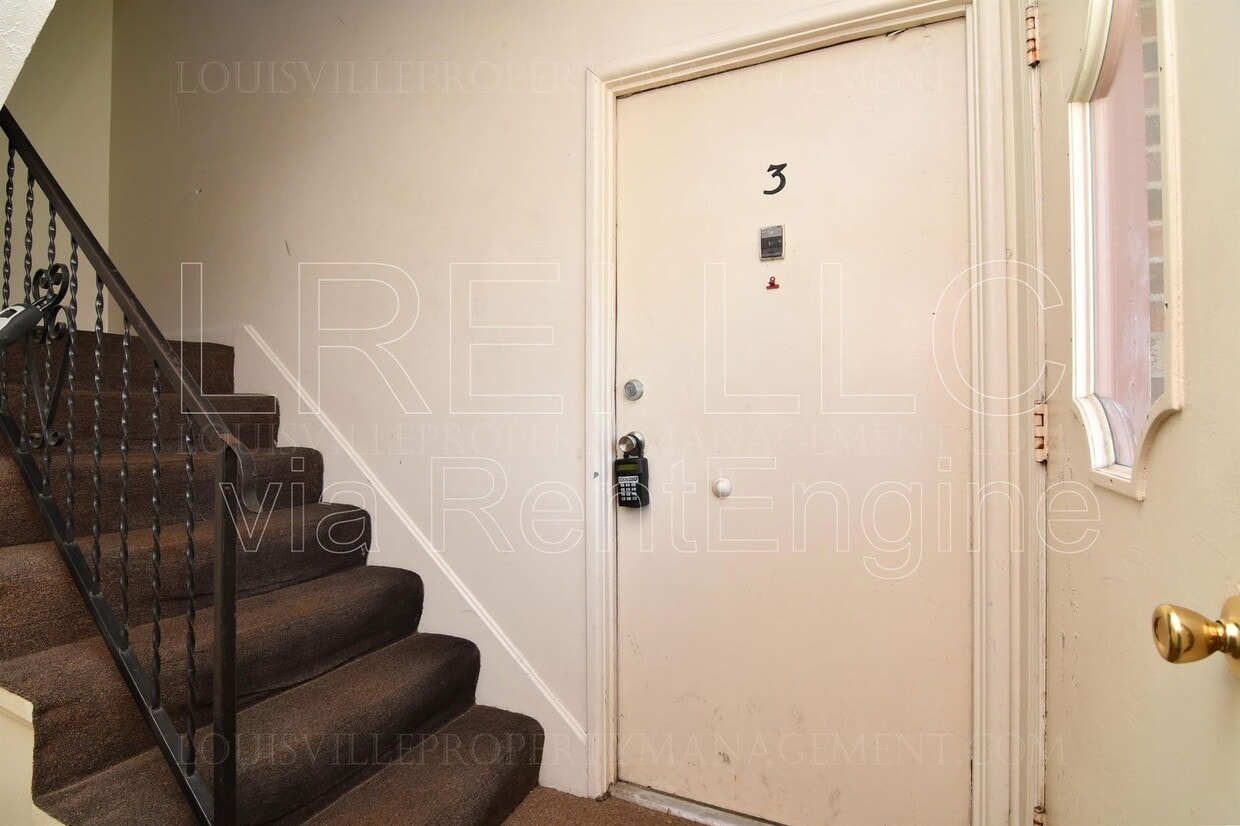 Primary Photo - 12511 E Orell Rd