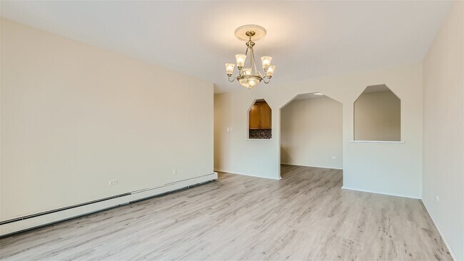 Foto del edificio - 8936 N Parkside Ave