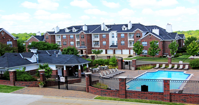 Building Photo - SaddleBrook Apartments