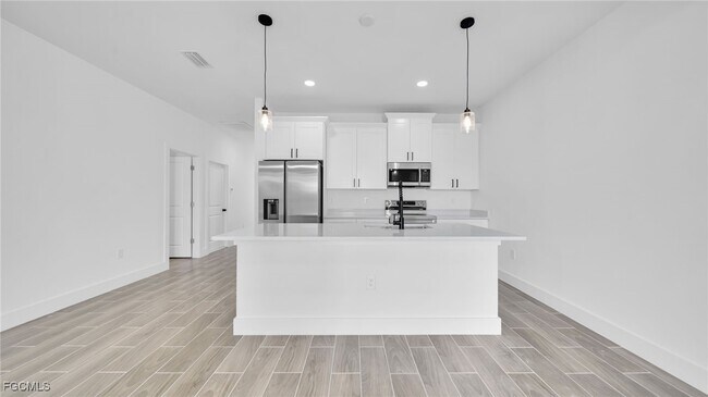 Foto del edificio - 1123 Hightower Ave S