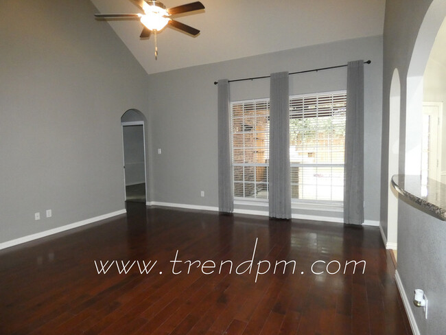 Building Photo - 11748 Kenny Drive, Fort Worth TX 76244