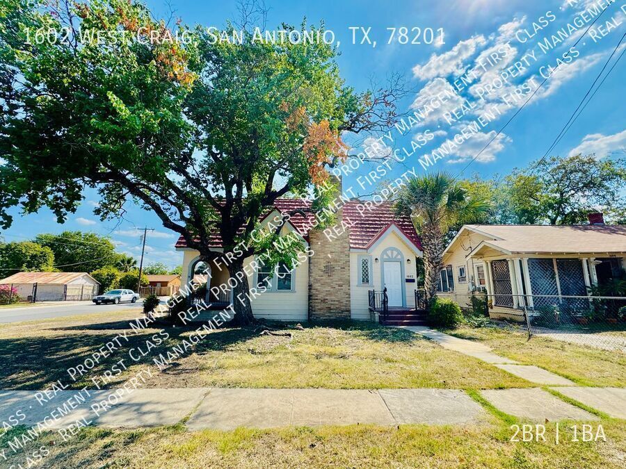 Primary Photo - 1602 W Craig Pl