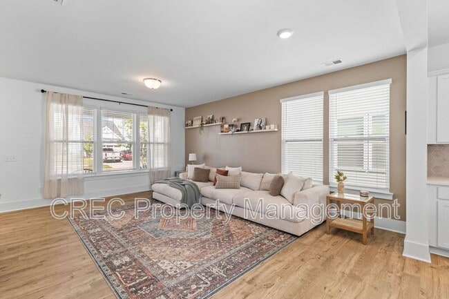 Foto del edificio - 1223 Homecoming Blvd