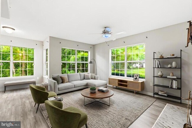Foto del edificio - 10531 Beacon Ridge Dr