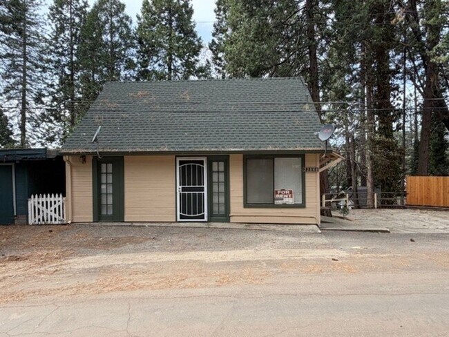 Foto del edificio - 22868 Black Hawk Dr